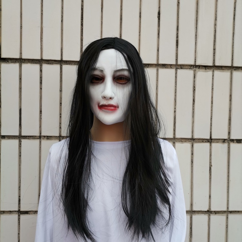 Board Game In Real Life - Le Cool Female ghost mask escape